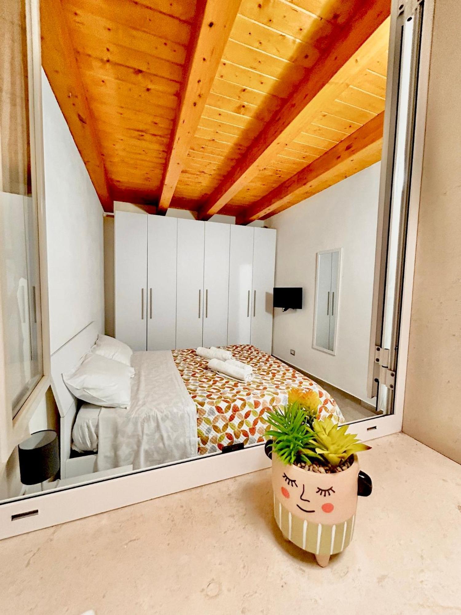 Casa Martina Apartman Szirakúza Kültér fotó